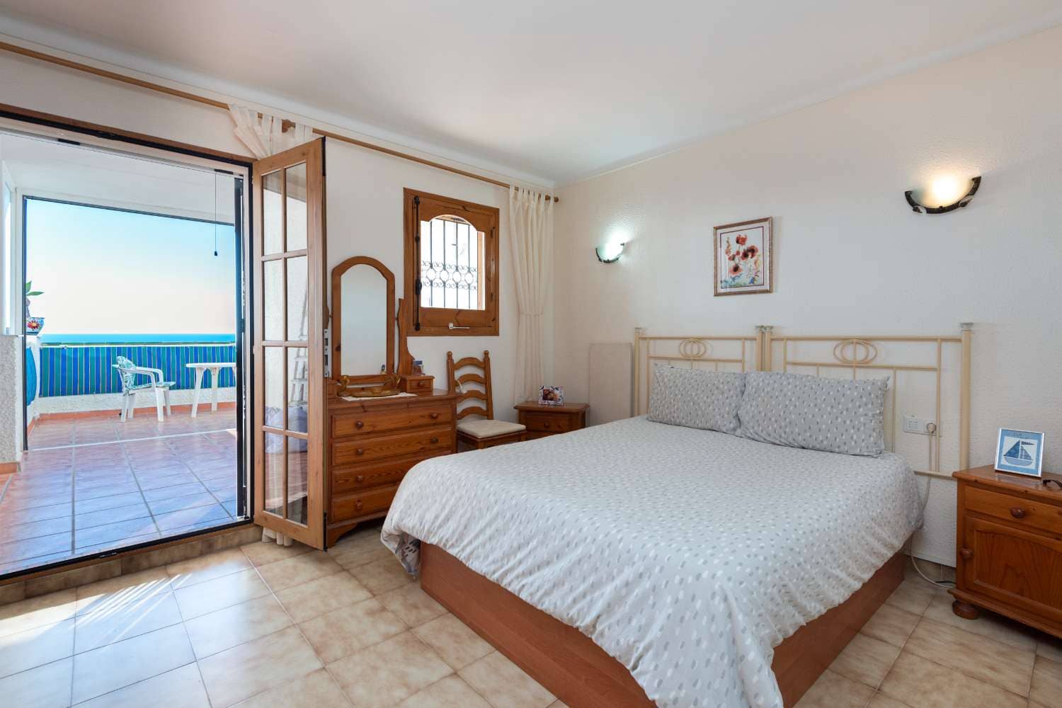 2 soveværelse Rækkehus til salg i Nerja med swimmingpool garage - € 379.000 (Ref: 9535613)