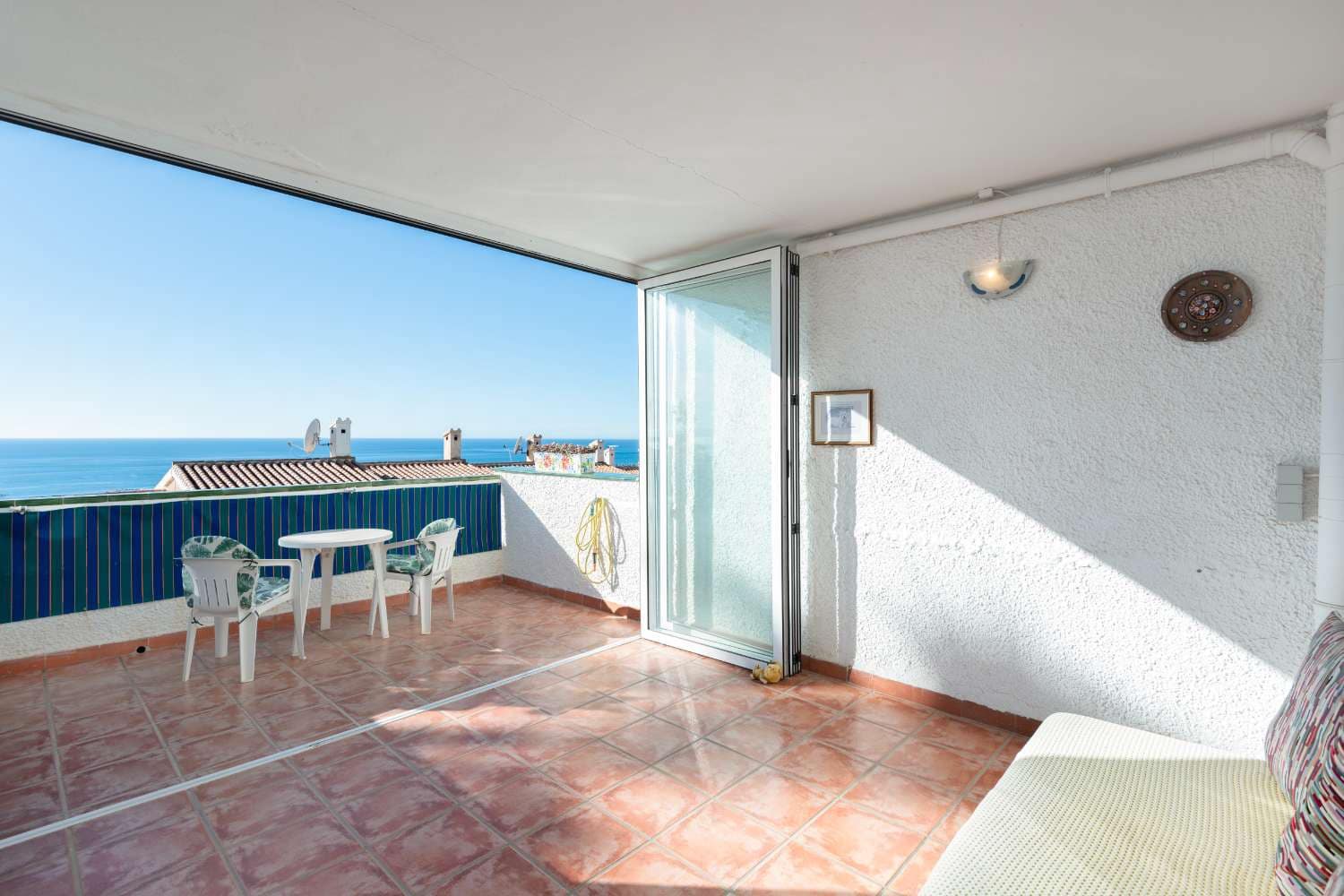 2 soveværelse Rækkehus til salg i Nerja med swimmingpool garage - € 379.000 (Ref: 9535613)