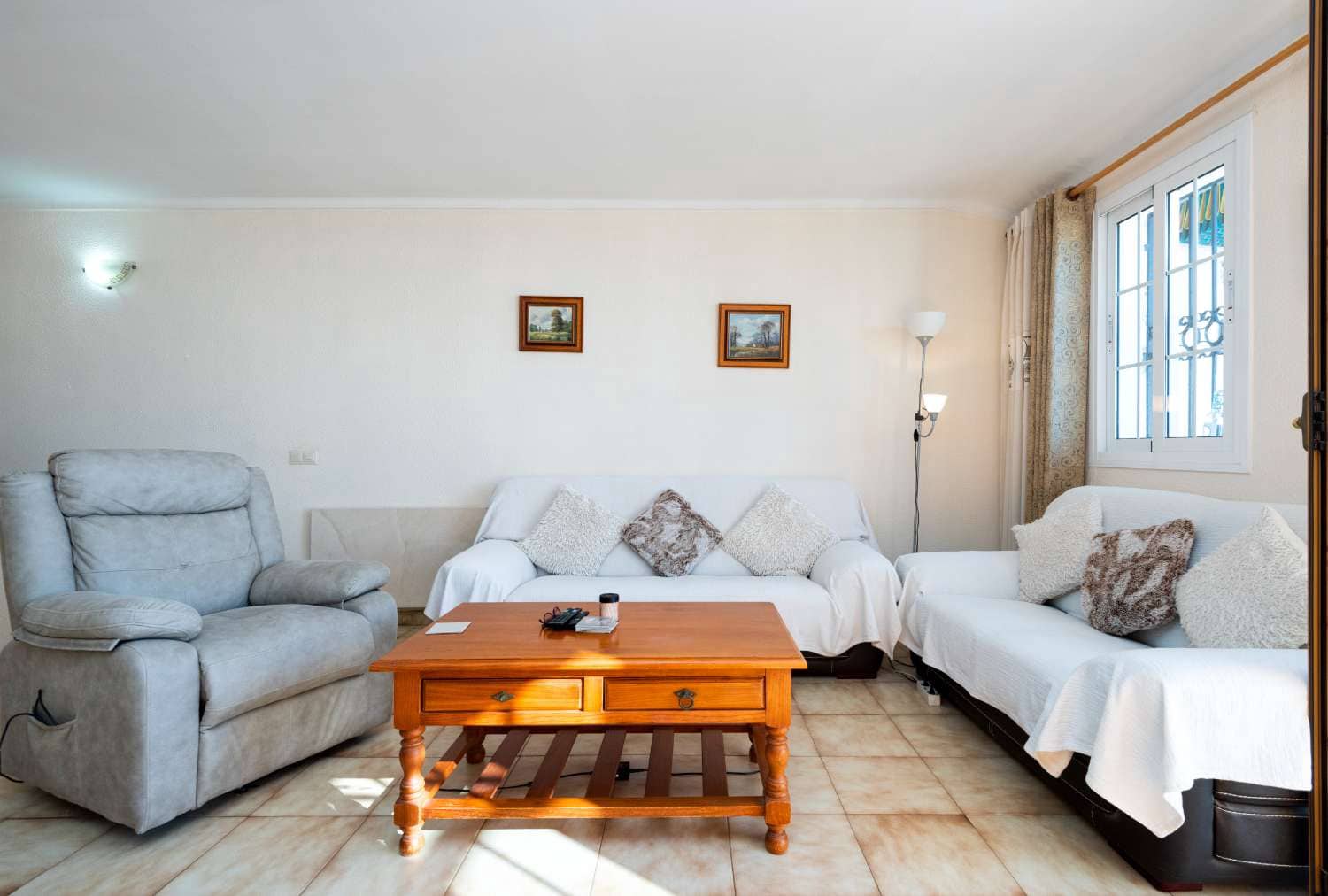 2 soveværelse Rækkehus til salg i Nerja med swimmingpool garage - € 379.000 (Ref: 9535613)