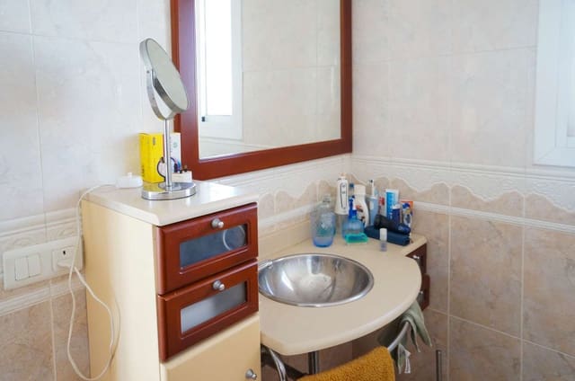 3 Zimmer Villa zu verkaufen in Maro, Nerja mit Pool - 399.000 € (Ref: 9543002)