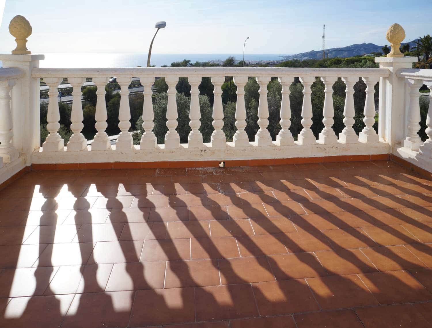 3 Zimmer Villa zu verkaufen in Maro mit Pool - 399.000 € (Ref: 9543002)