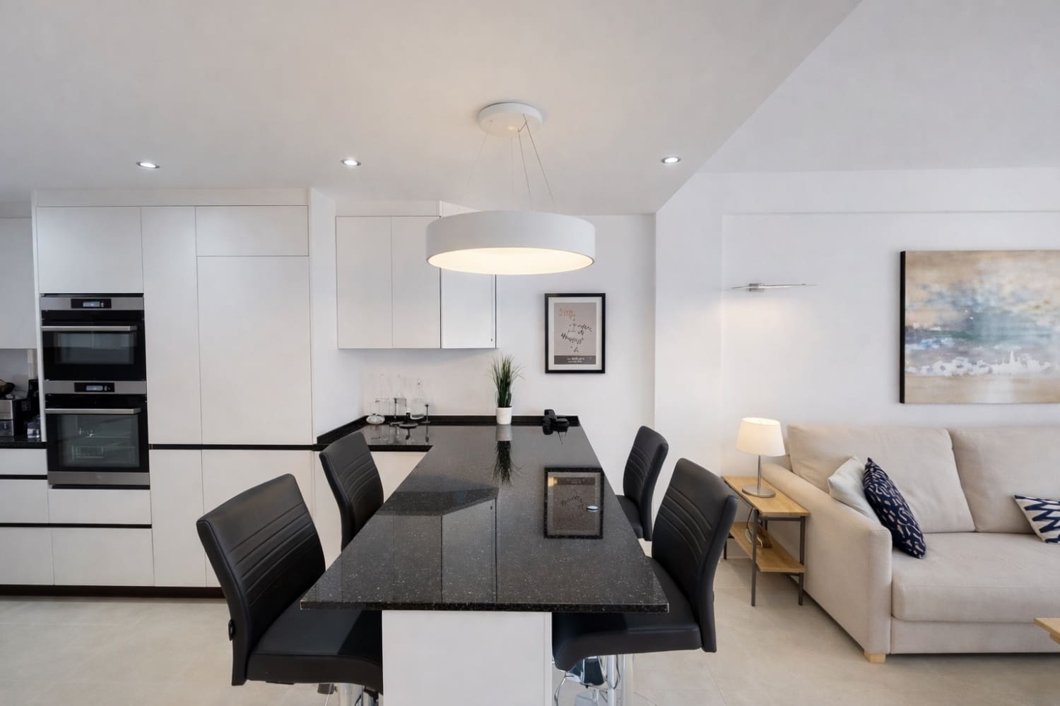 2 soverom Leilighet til salgs i Nerja med svømmebasseng - € 585 000 (Ref: 9604560)