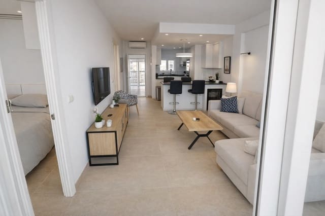 2 soverom Leilighet til salgs i Centro, Nerja med svømmebasseng - € 585 000 (Ref: 9604560)