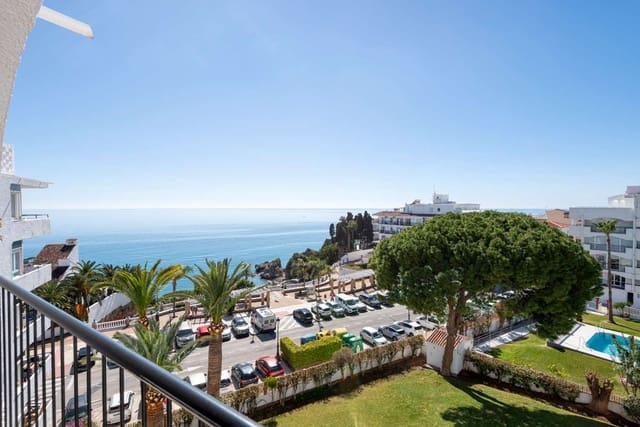 2 soverom Strandleiligheter til salgs i Centro, Nerja med svømmebasseng - € 585 000 (Ref: 9604560)