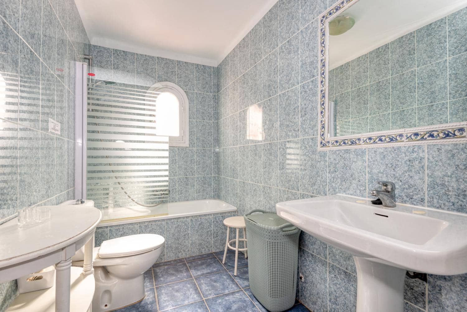 2 soveværelse Semi-Rækkehus til salg i Nerja med swimmingpool - € 329.000 (Ref: 9618888)