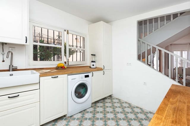 2 bedroom Semi-detached Villa for sale in Nueva Nerja, Nerja with pool - € 329,000 (Ref: 9618888)