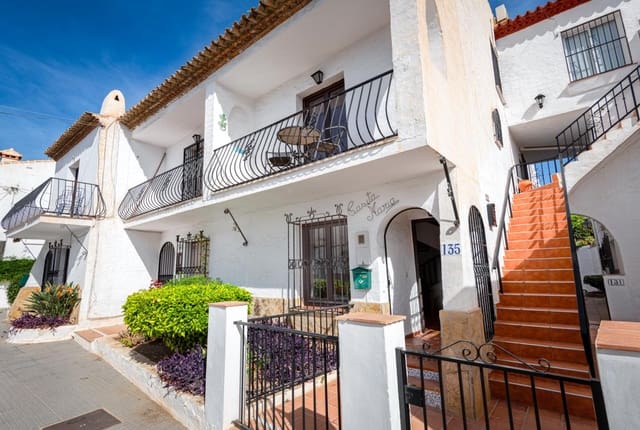 2 Zimmer Doppelhaus zu verkaufen in Nueva Nerja, Nerja mit Pool - 329.000 € (Ref: 9618888)