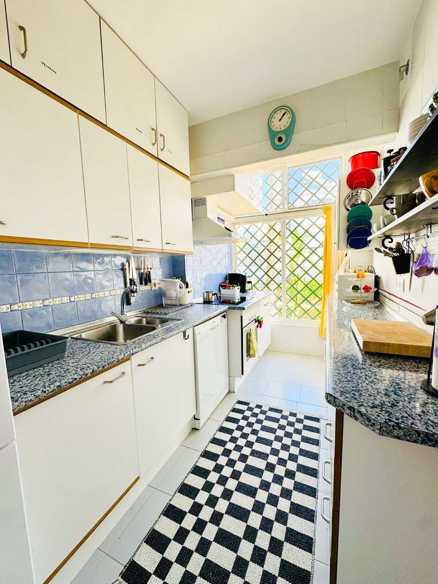 3 soverom Leilighet til salgs i Nerja med svømmebasseng - € 360 000 (Ref: 9651199)