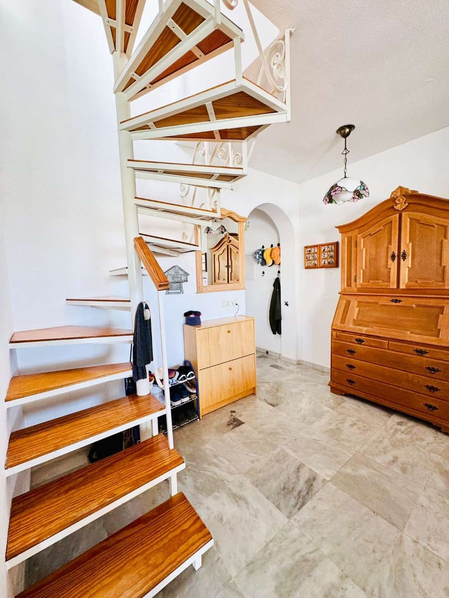 3 soverom Leilighet til salgs i Nerja med svømmebasseng - € 360 000 (Ref: 9651199)