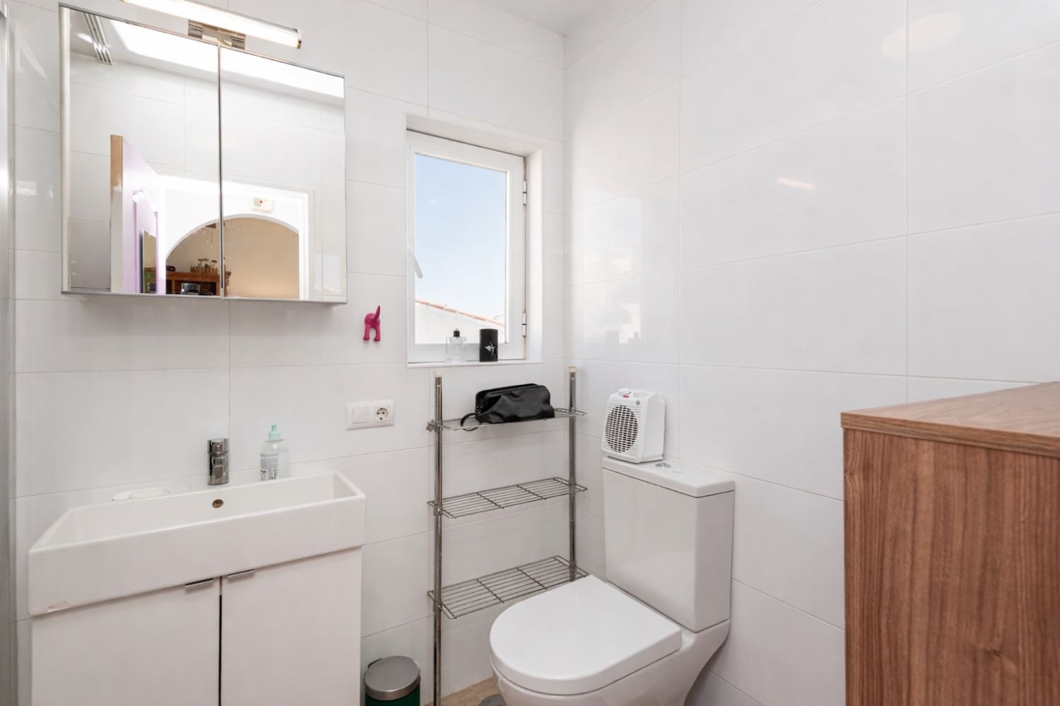 2 sovrum Lägenhet till salu i Nerja med pool - 239 000 € (Ref: 9658275)