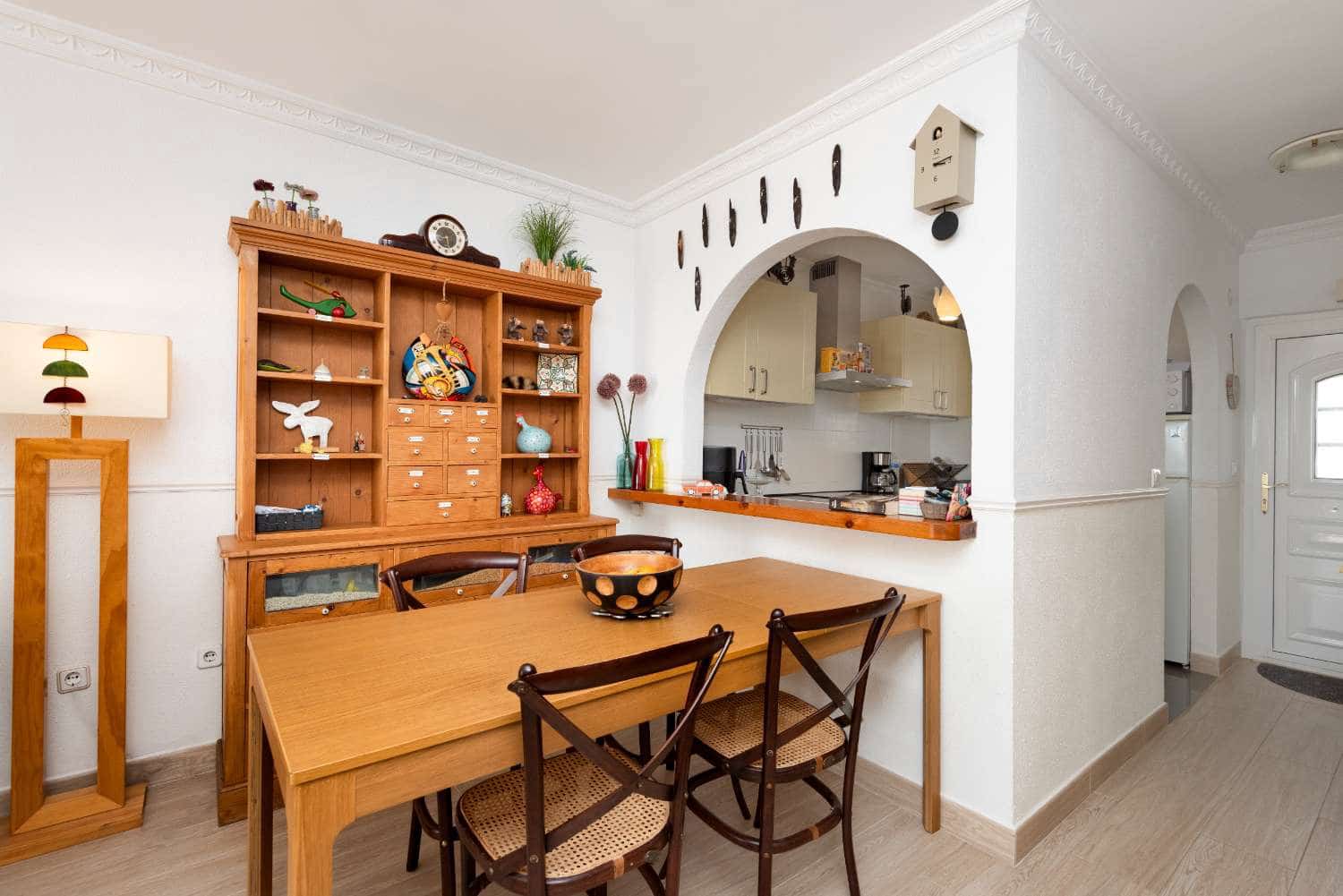 2 sovrum Lägenhet till salu i Nerja med pool - 239 000 € (Ref: 9658275)