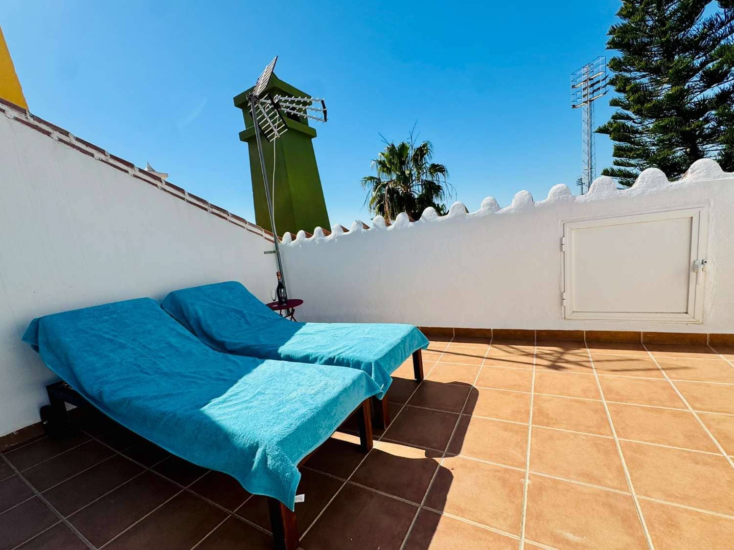 3 soveværelse Lejlighed til salg i Nerja med swimmingpool - € 360.000 (Ref: 9658276)