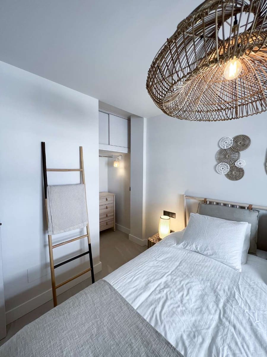 1 quarto Apartamento de Praia para venda em Nerja com piscina - 365 000 € (Ref: 9682344)