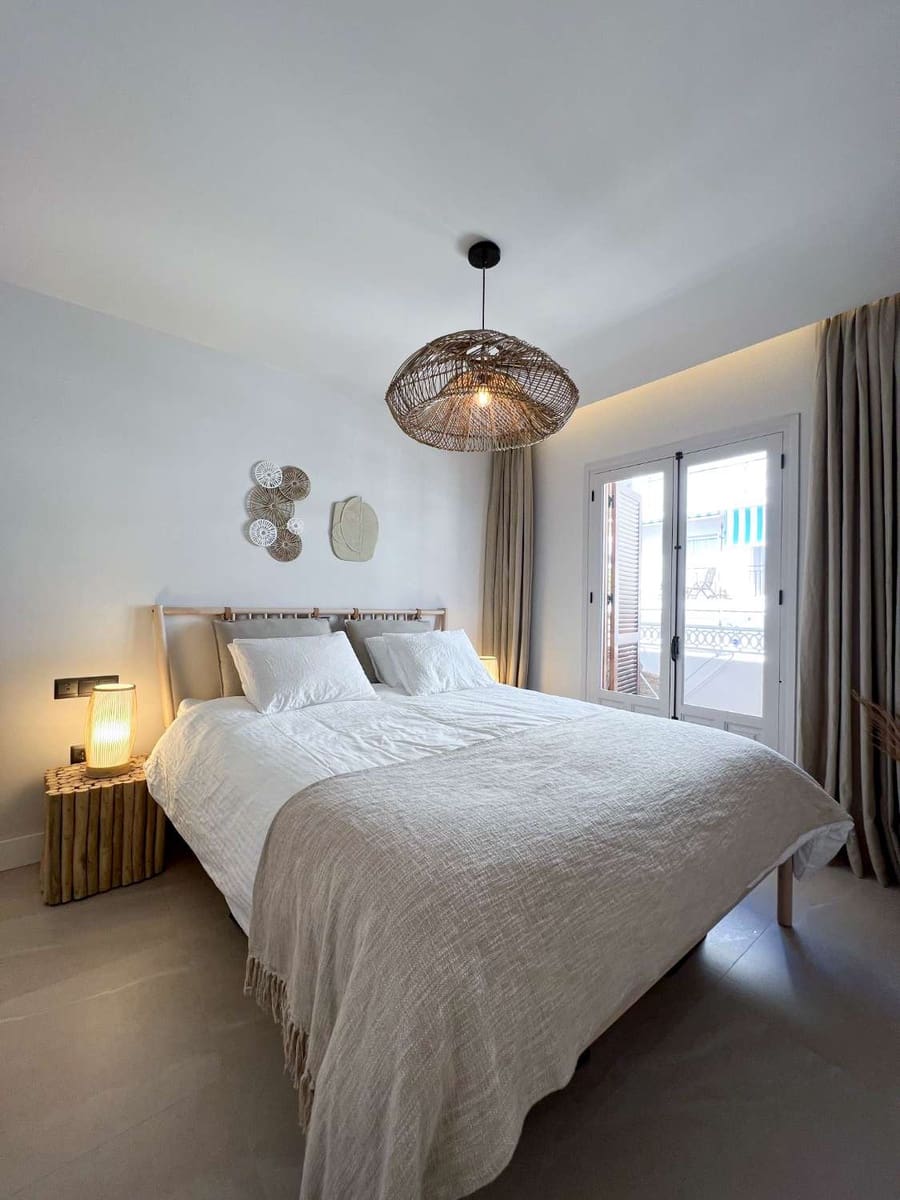 1 quarto Apartamento de Praia para venda em Nerja com piscina - 365 000 € (Ref: 9682344)