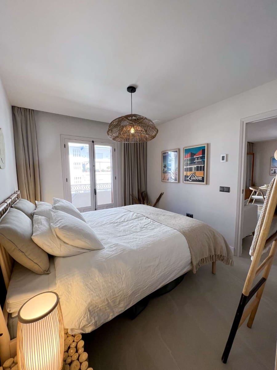 1 quarto Apartamento de Praia para venda em Nerja com piscina - 365 000 € (Ref: 9682344)