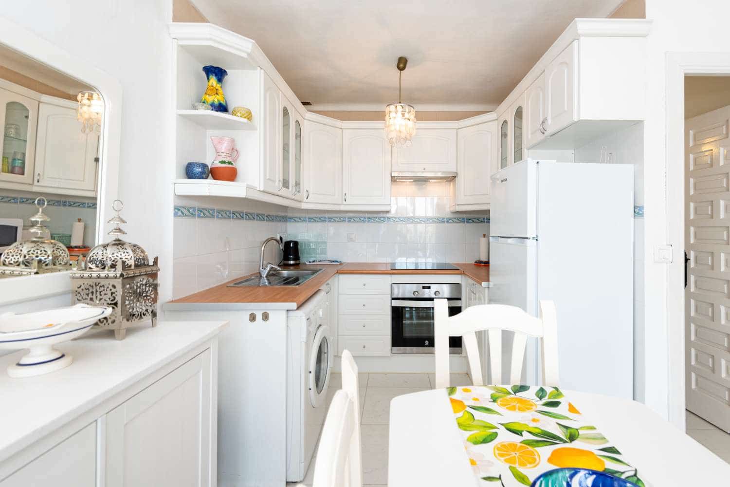 2 bedroom Beach Apartment for sale in Nerja with pool - € 279,000 (Ref: 9714463)