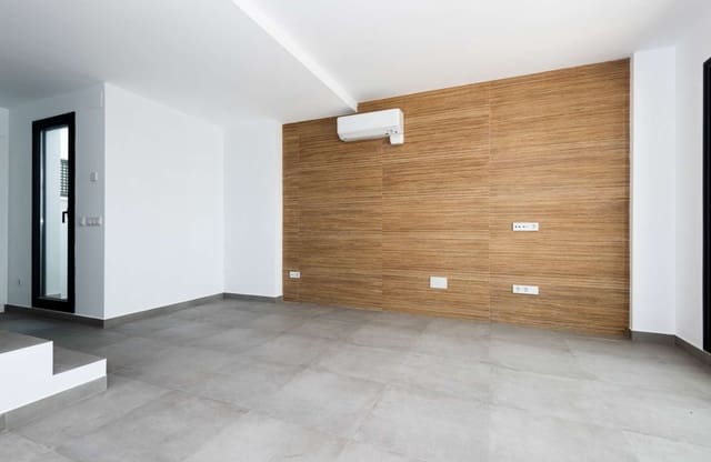 3 bedroom Penthouse for sale in Chaparil - Torrecilla - Punta Lara, Nerja with pool garage - € 479,000 (Ref: 9719423)