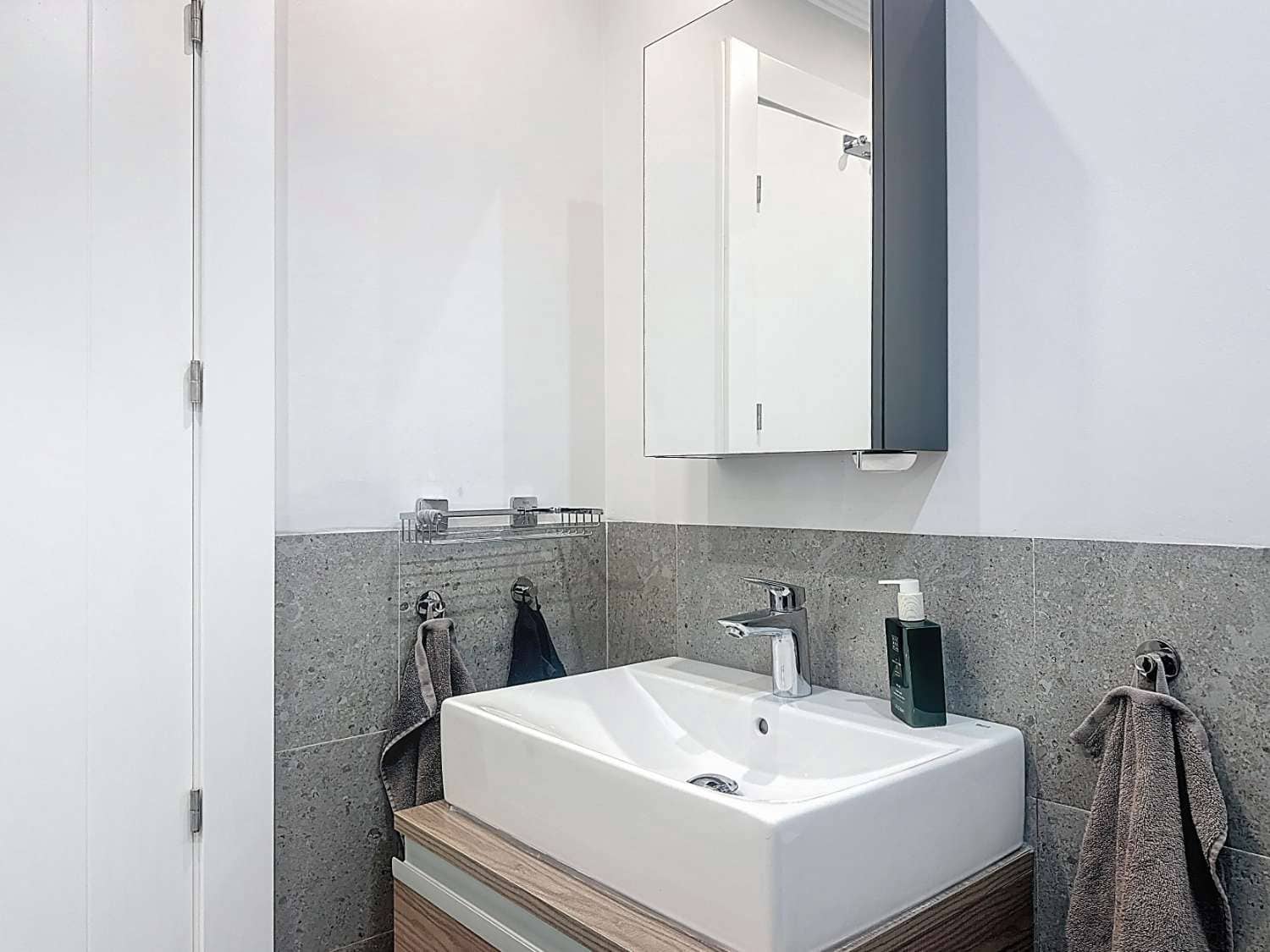 2 slaapkamer Strandappartement te koop in Nerja met zwembad - € 649.000 (Ref: 9721055)