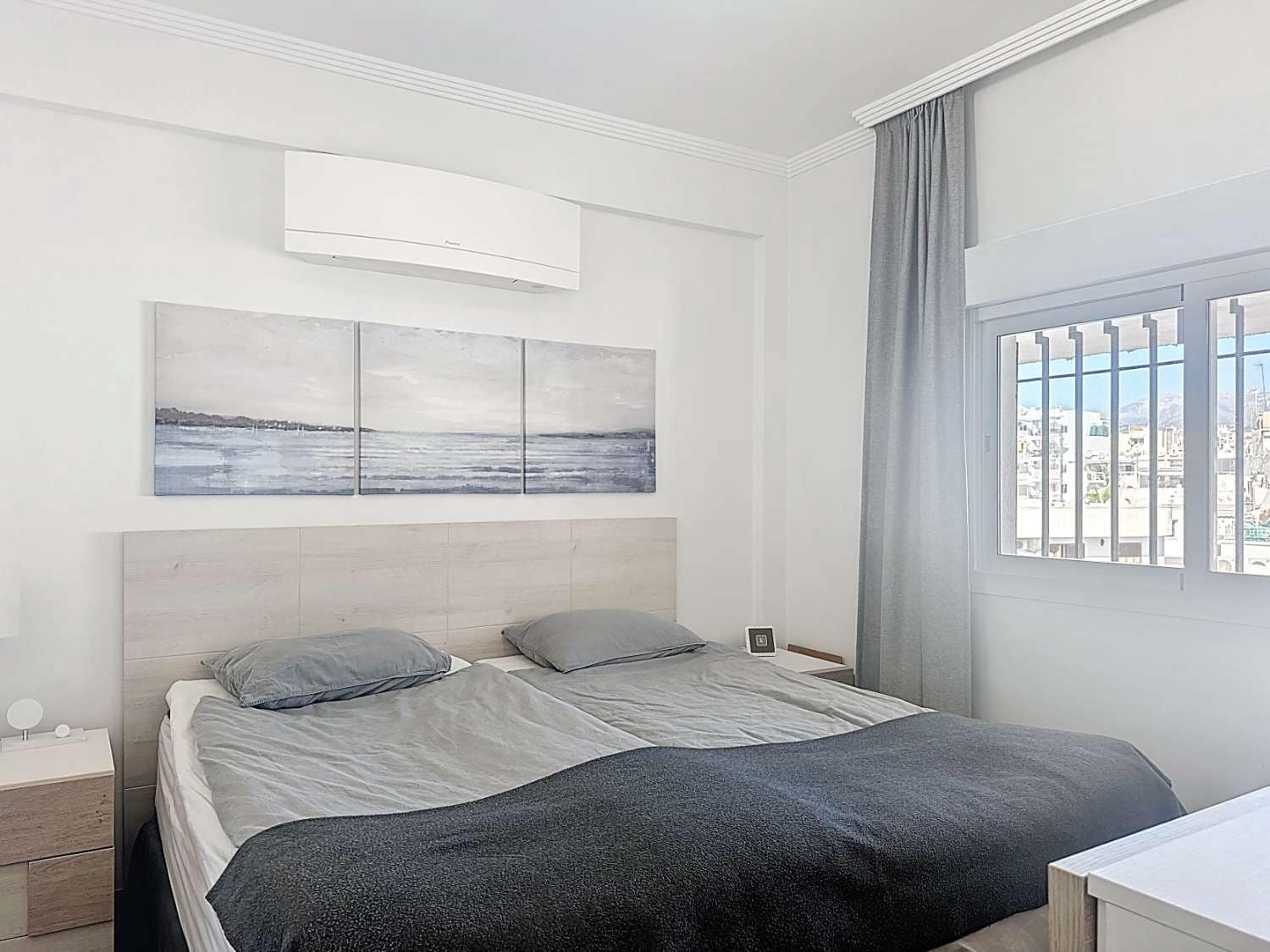 2 slaapkamer Strandappartement te koop in Nerja met zwembad - € 649.000 (Ref: 9721055)