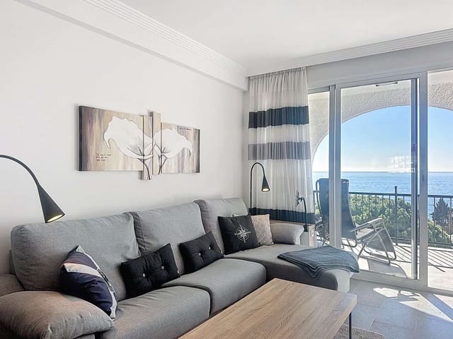 2 slaapkamer Strandappartement te koop in Centro, Nerja met zwembad - € 649.000 (Ref: 9721055)