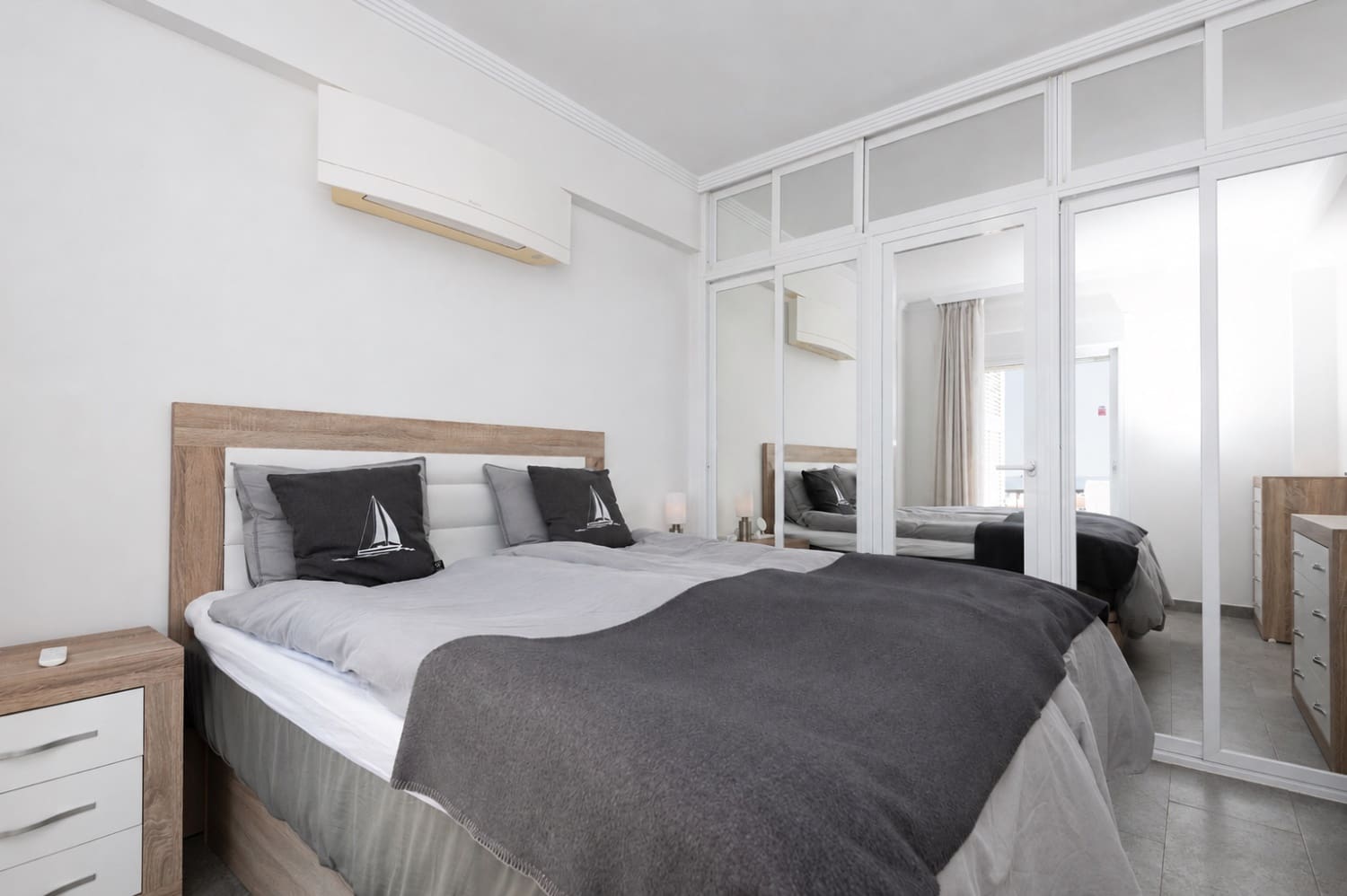 2 makuuhuone Ranta-asunto myytävänä paikassa Nerja mukana uima-altaan - 649 000 € (Ref: 9721055)
