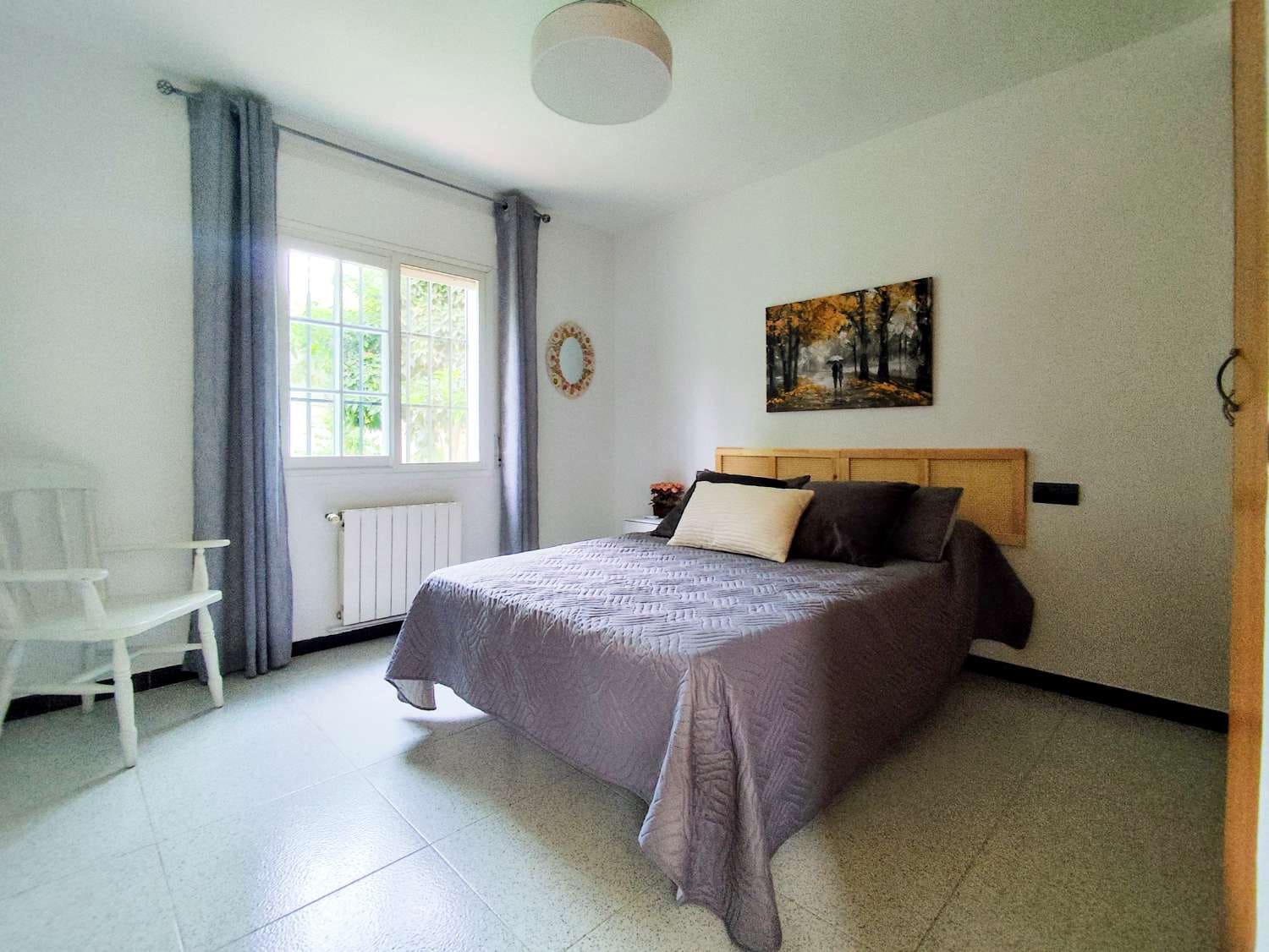 Chalet de 4 habitaciones en Nerja en venta con piscina - 1.345.000 € (Ref: 9735142)