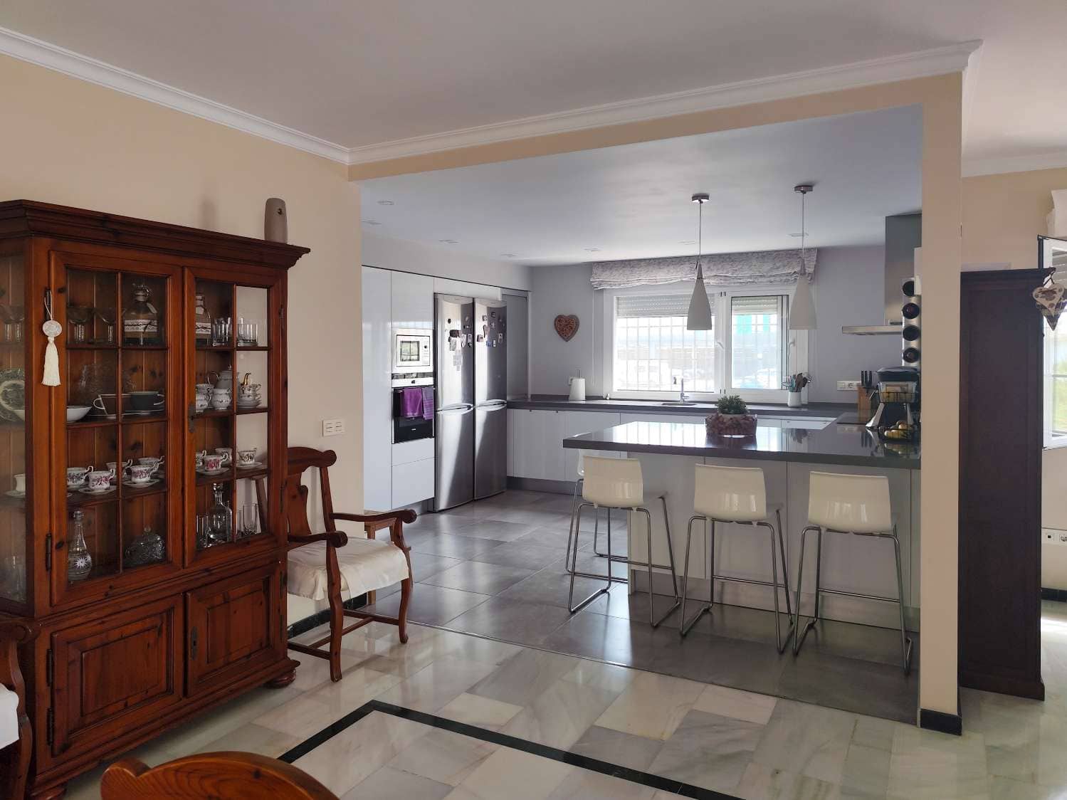 Chalet de 4 habitaciones en Nerja en venta con piscina - 1.345.000 € (Ref: 9735142)