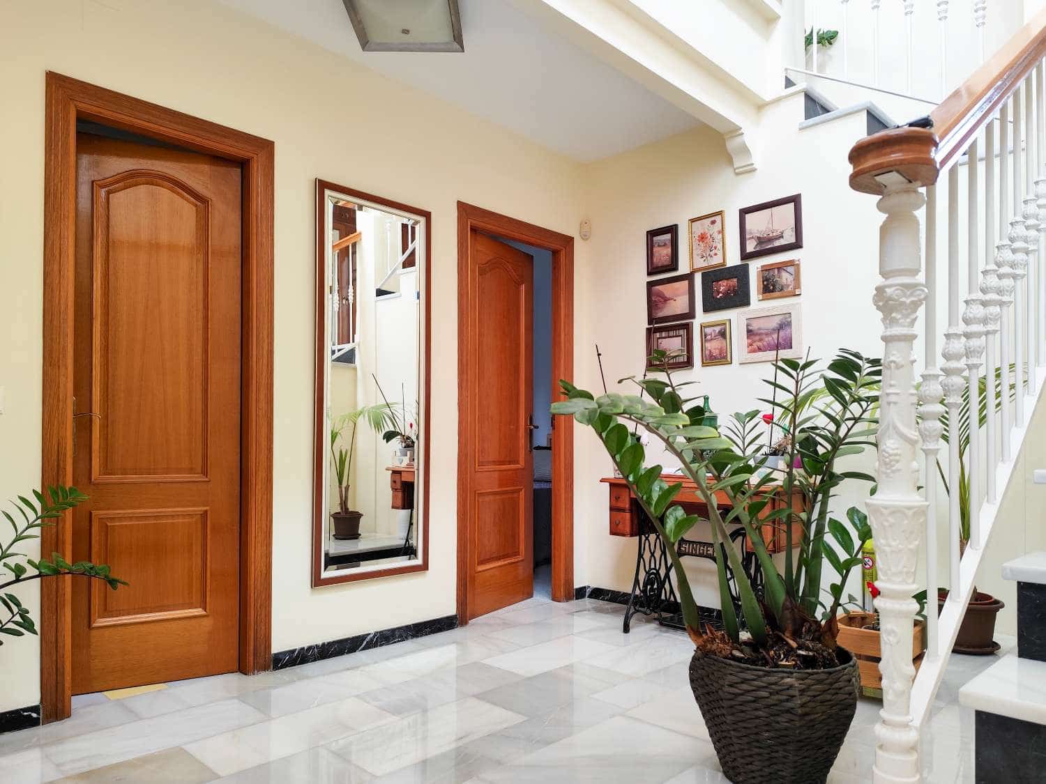 Chalet de 4 habitaciones en Nerja en venta con piscina - 1.345.000 € (Ref: 9735142)