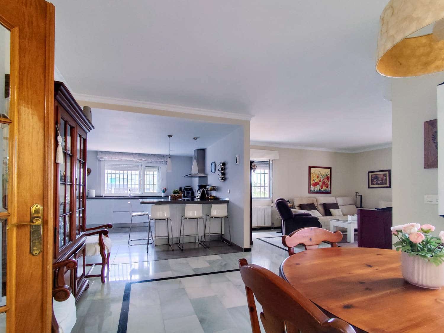 Chalet de 4 habitaciones en Nerja en venta con piscina - 1.345.000 € (Ref: 9735142)