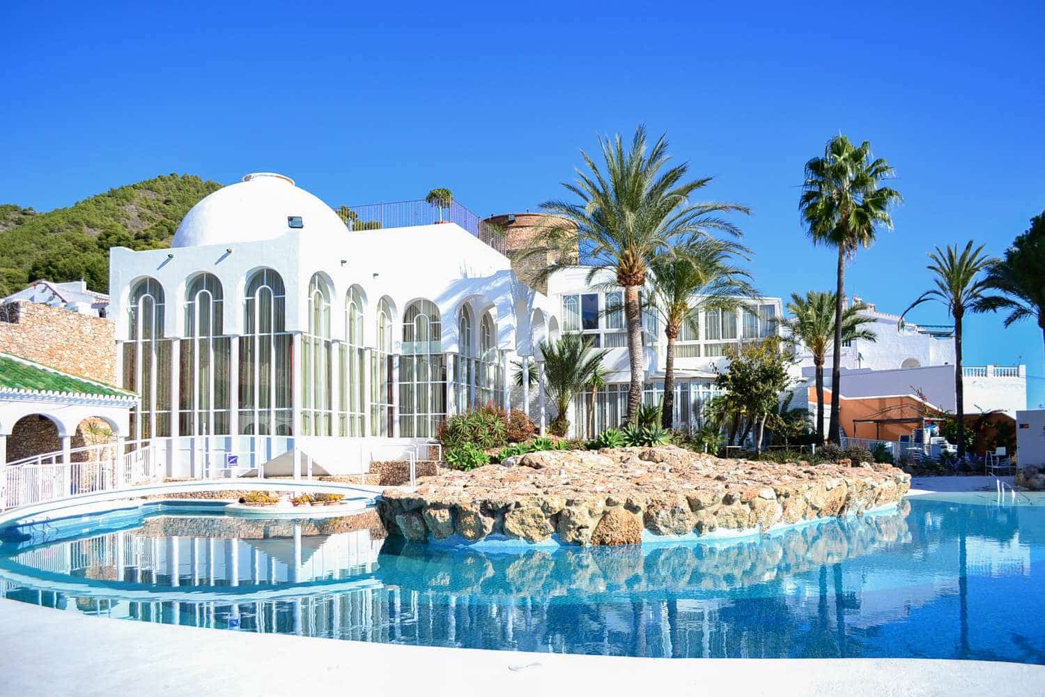 2 chambre Appartement de Plage à vendre à Nerja avec piscine - 299 000 € (Ref: 9758400)