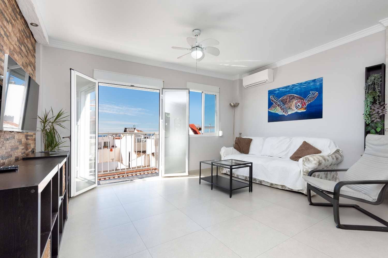 Apartamento Playa de 2 habitaciones en Nerja en venta - 299.000 € (Ref: 9800341)