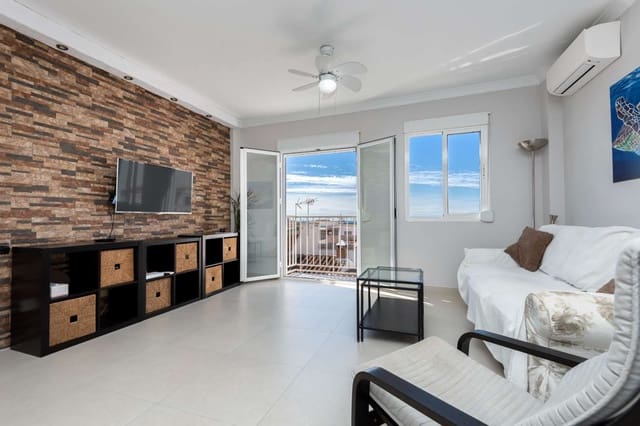 2 soveværelse Strandlejlighed til salg i Centro, Nerja - € 299.000 (Ref: 9800341)