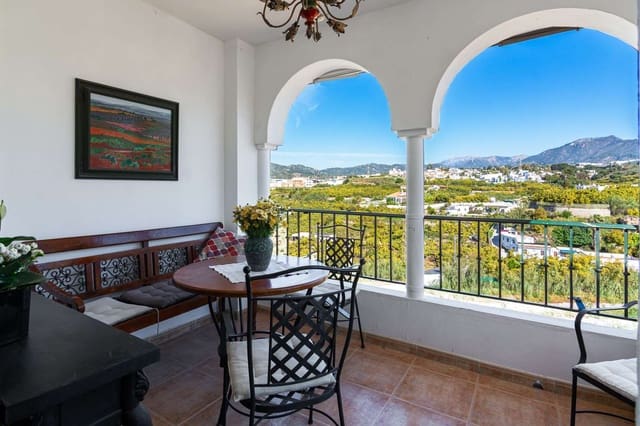 2 Zimmer Apartment zu verkaufen in Avda Pescia - Ctra de Frigiliana, Nerja - 385.000 € (Ref: 9811200)