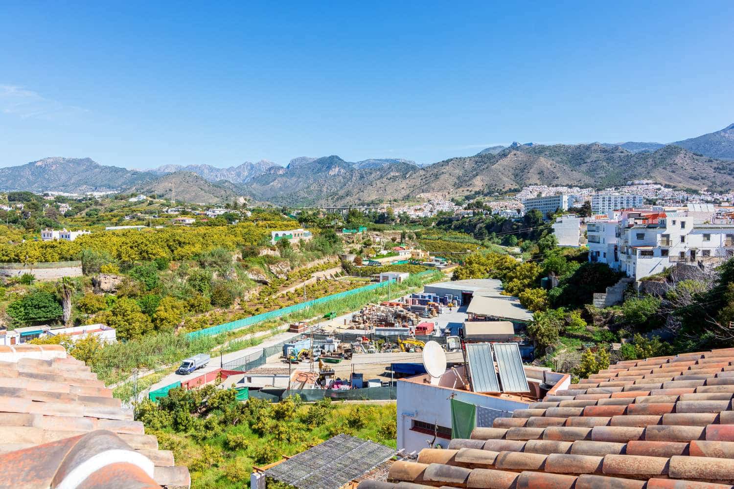 2 Zimmer Apartment zu verkaufen in Nerja - 385.000 € (Ref: 9811200)