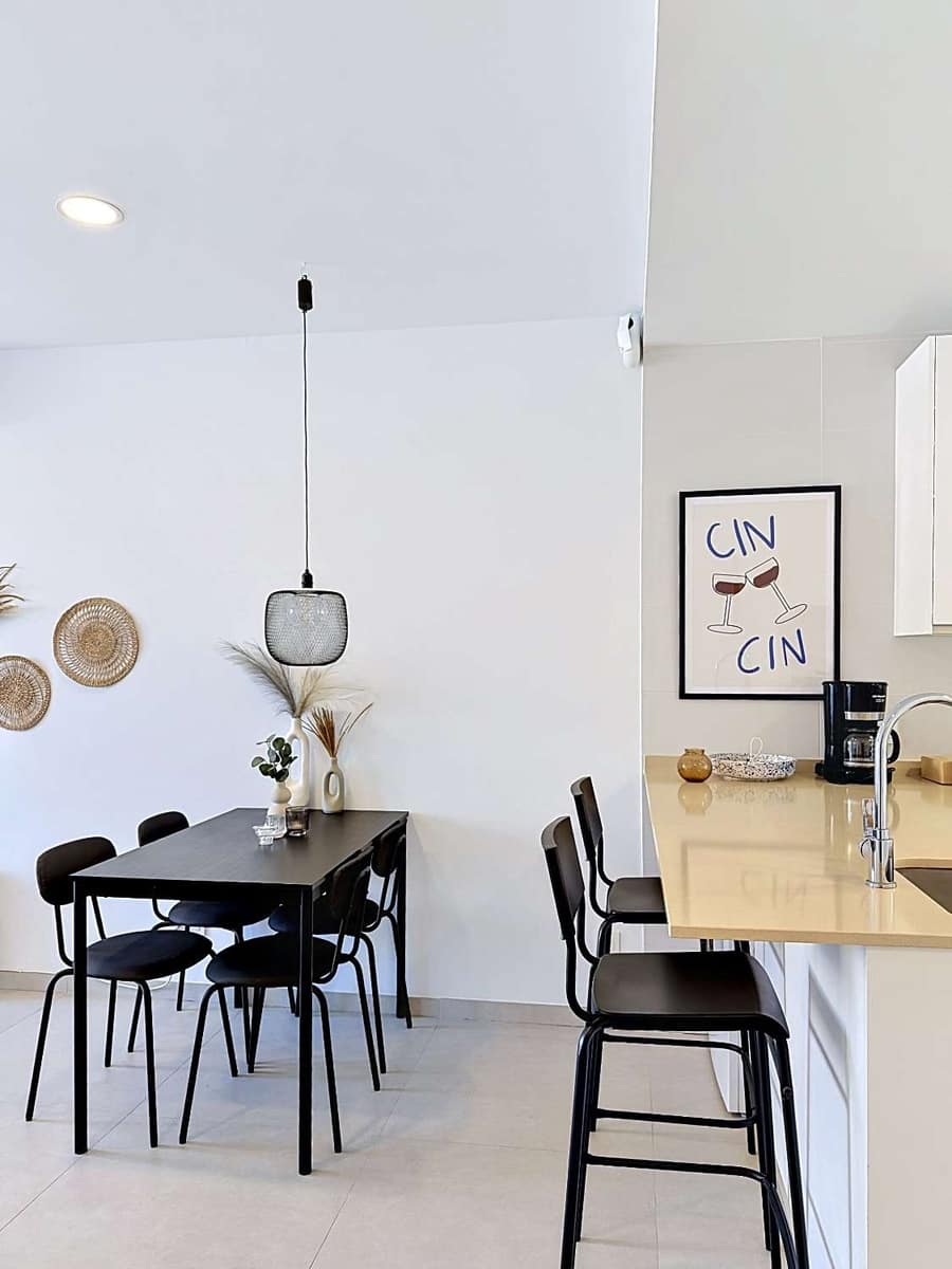 2 sypialnia Apartament przy plaży na sprzedaż w Nerja z basenem garażem - 369 000 € (Ref: 9848976)