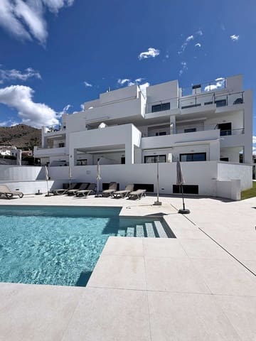 2 sypialnia Apartament przy plaży na sprzedaż w Capistrano, Nerja z basenem garażem - 369 000 € (Ref: 9848976)