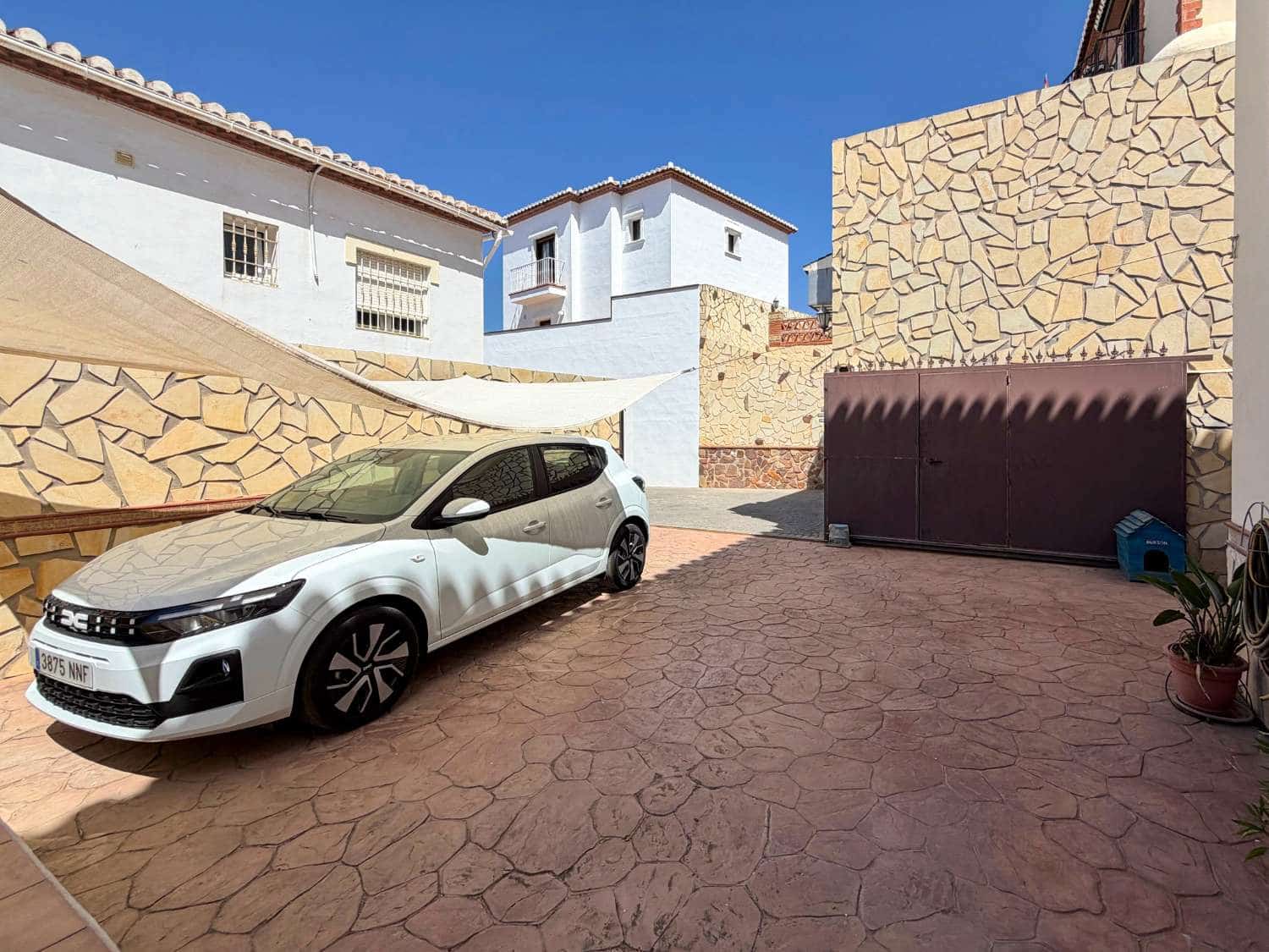 4 sovrum Hus till salu i Nerja med pool - 525 000 € (Ref: 9972789)
