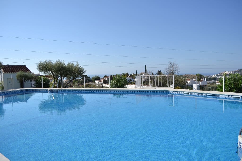 4 sovrum Hus till salu i Nerja med pool - 525 000 € (Ref: 9972789)