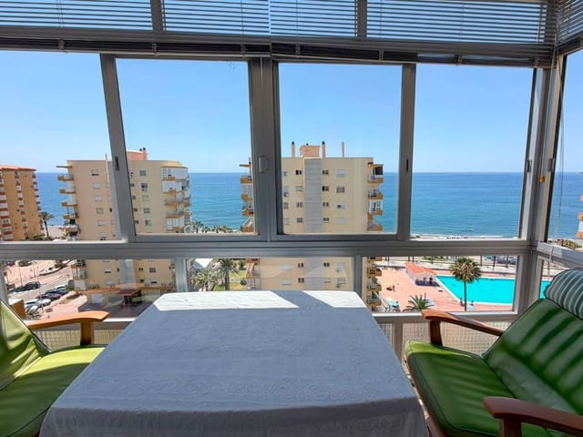 Apartamento Playa de 2 habitaciones en Algarrobo Costa, Algarrobo en venta con piscina - 320.000 € (Ref: 9986337)