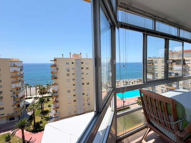 Apartamento Playa de 2 habitaciones en Algarrobo Costa, Algarrobo en venta con piscina - 320.000 € (Ref: 9986337)