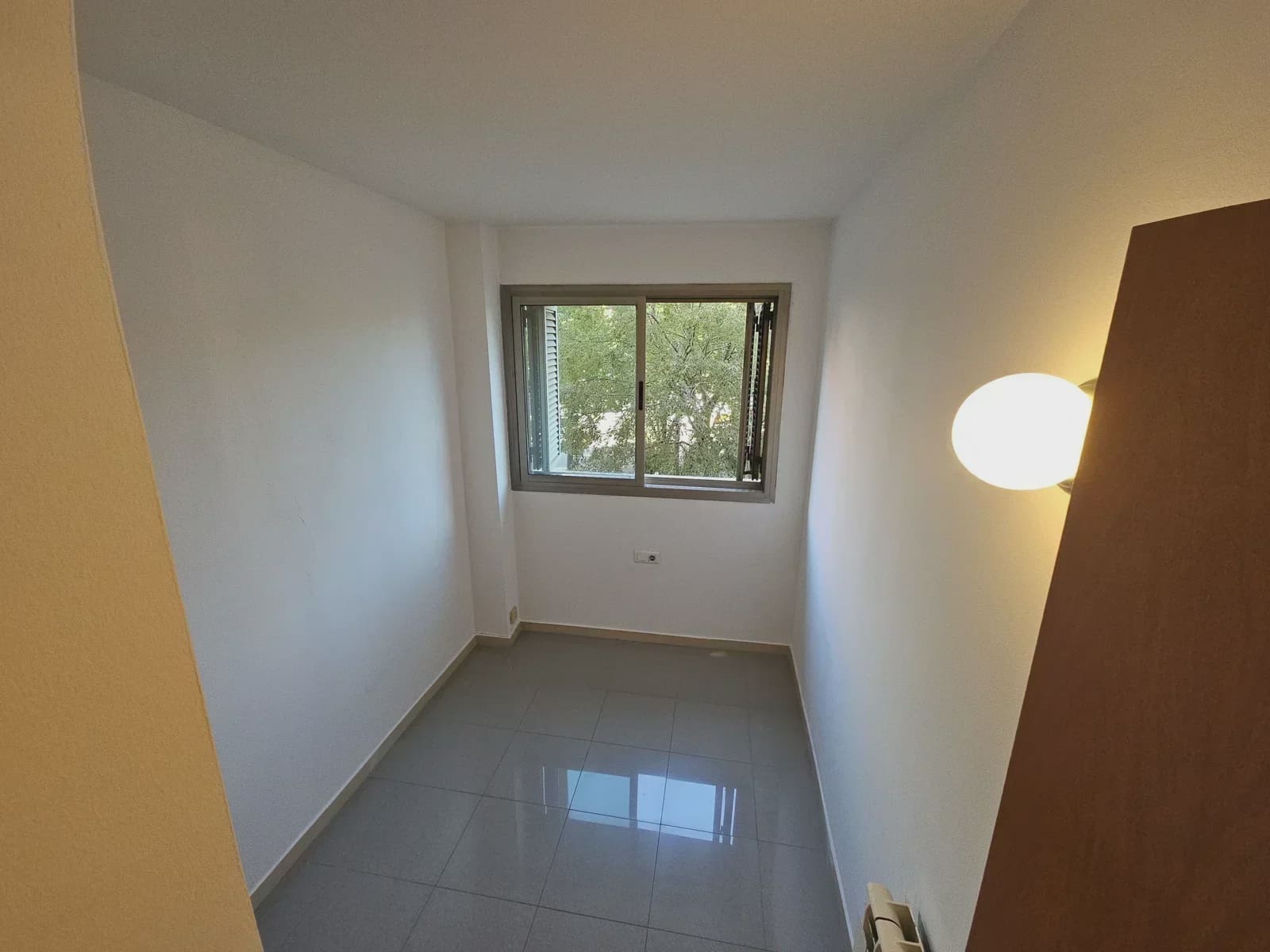 3 slaapkamer Flat te koop in Gerona stad met zwembad garage - € 299.000 (Ref: 10088926)