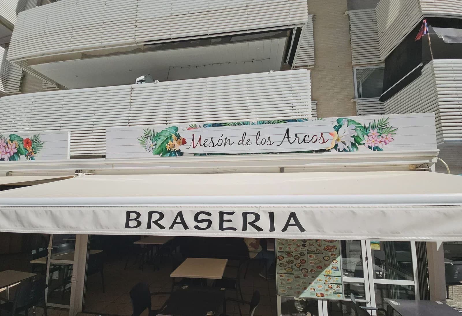 Commercieel te koop in Blanes - € 700.000 (Ref: 10090126)