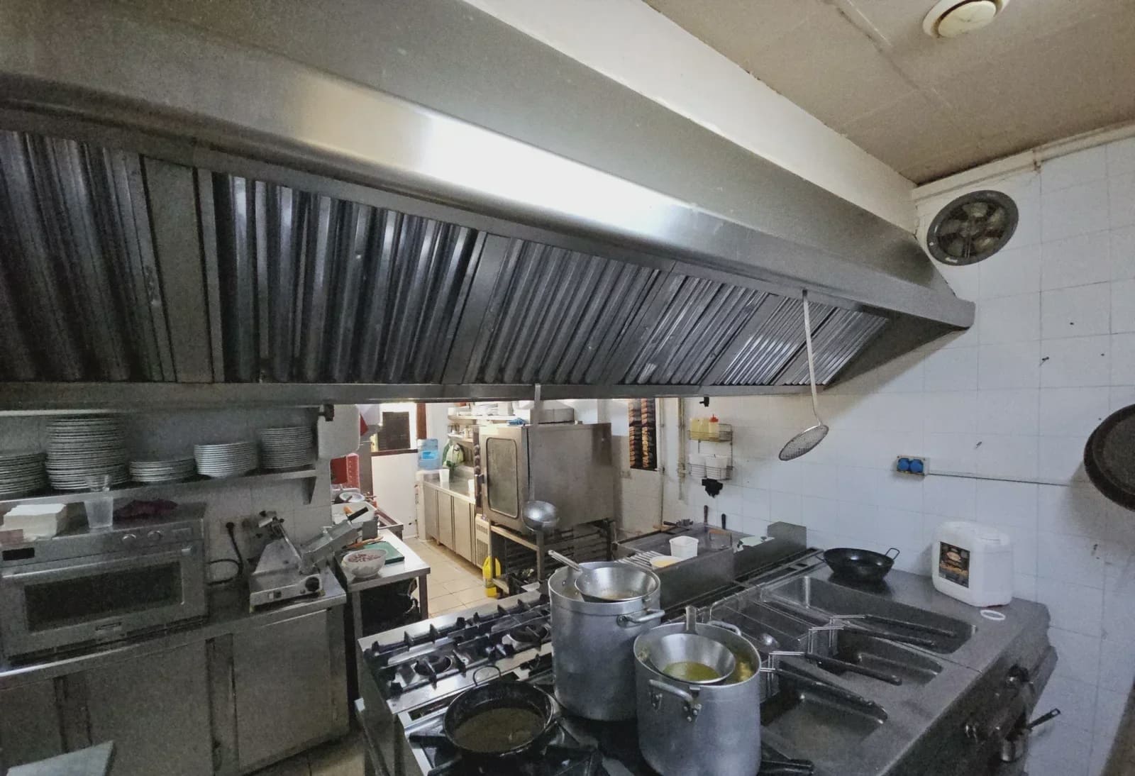 Commercieel te koop in Blanes - € 700.000 (Ref: 10090126)