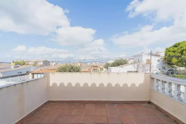 2 sovrum Villa till salu i Empuriabrava, Castelló d'Empúries - 240 000 € (Ref: 10109864)