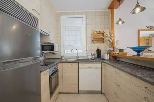 2 sovrum Villa till salu i Empuriabrava, Castelló d'Empúries - 240 000 € (Ref: 10109864)