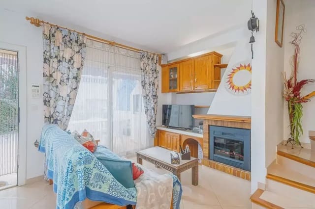 2 sovrum Villa till salu i Empuriabrava, Castelló d'Empúries - 240 000 € (Ref: 10109864)