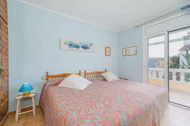 2 sovrum Villa till salu i Empuriabrava, Castelló d'Empúries - 240 000 € (Ref: 10109864)