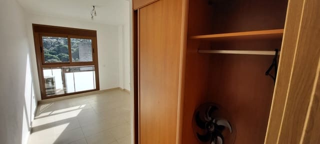 2 makuuhuone Asunto myytävänä paikassa Roca Grossa, Lloret de Mar mukana uima-altaan - 279 000 € (Ref: 9645679)