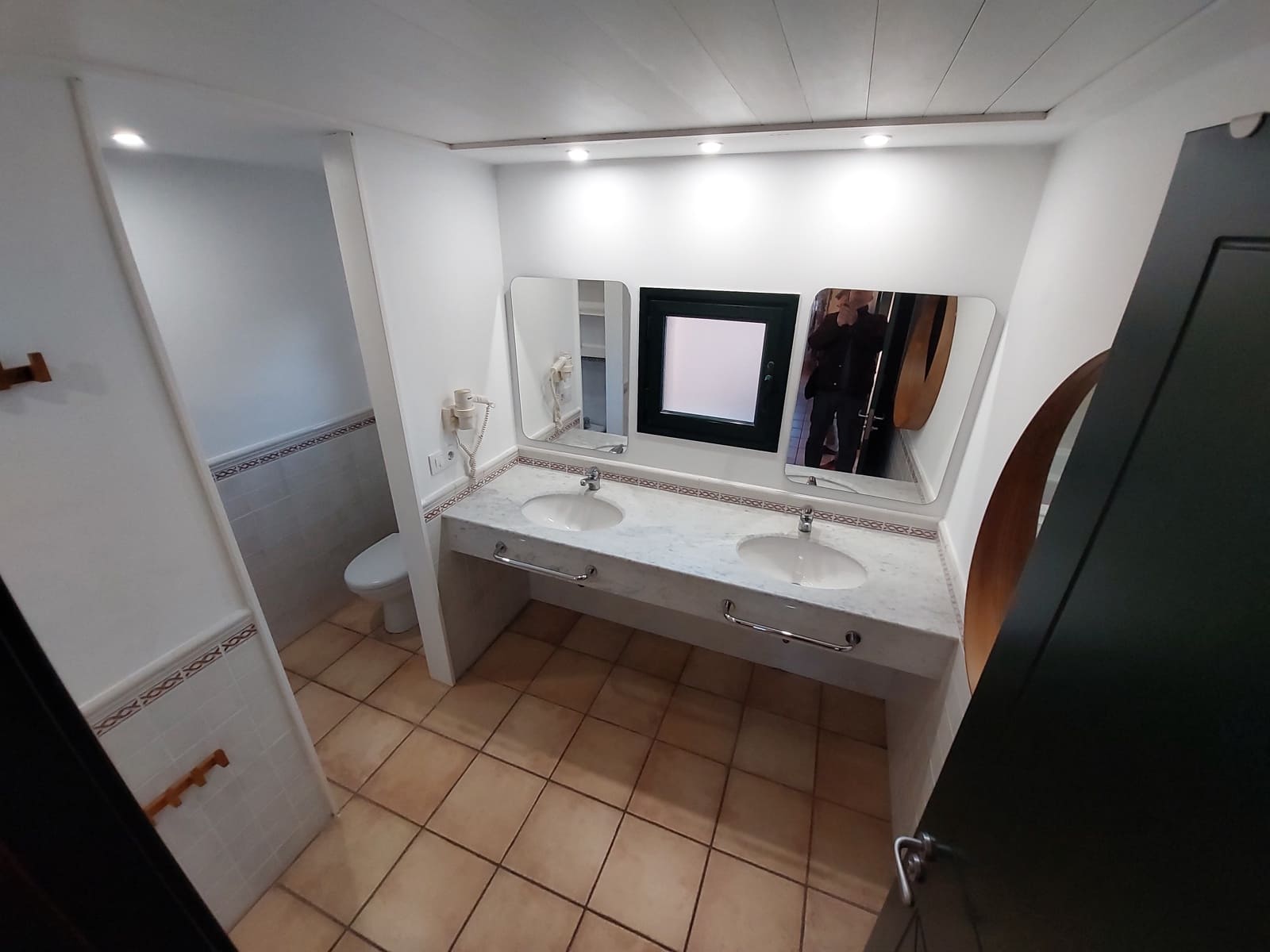 1 bedroom Flat for sale in Navata with pool garage - € 279,000 (Ref: 9645680)