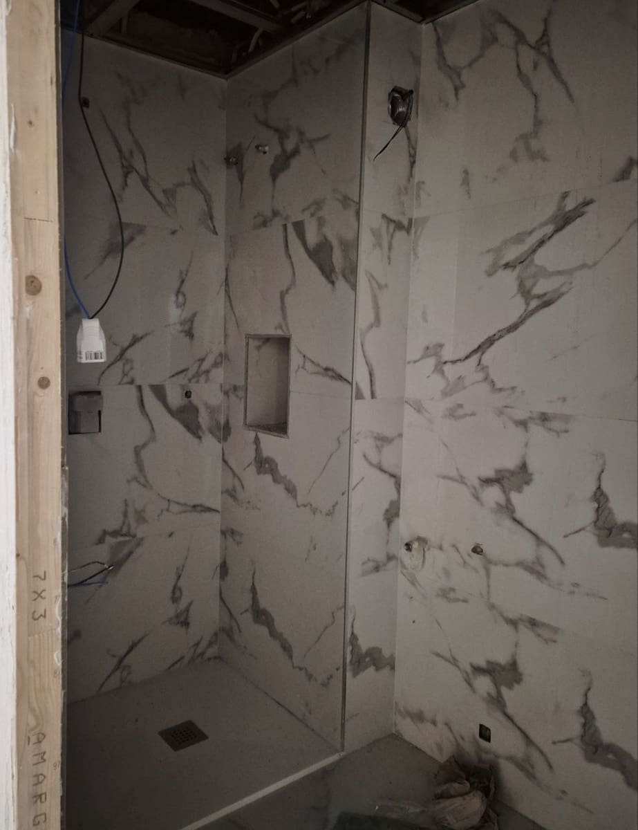 Casa de 4 habitaciones en La Cellera de Ter en venta - 215.000 € (Ref: 9645683)